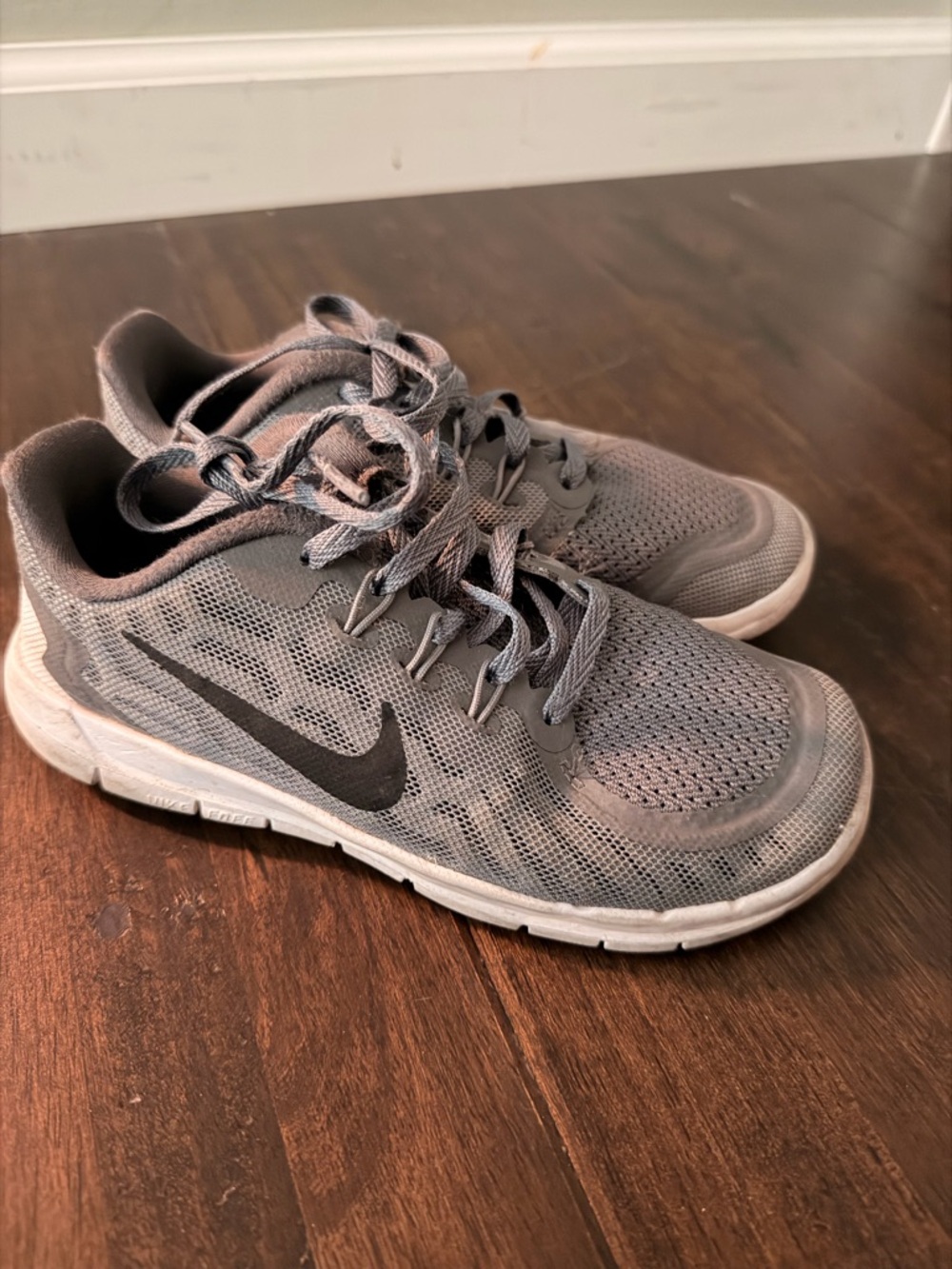 Nike Grey Mesh Running Sneakers with Black Swoosh
